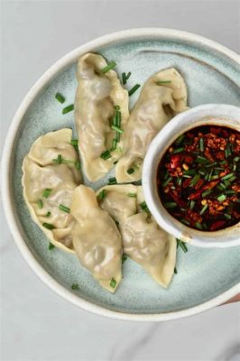  Spicy Lamb Dumplings: A Symphony of Umami and Crispy Perfection!